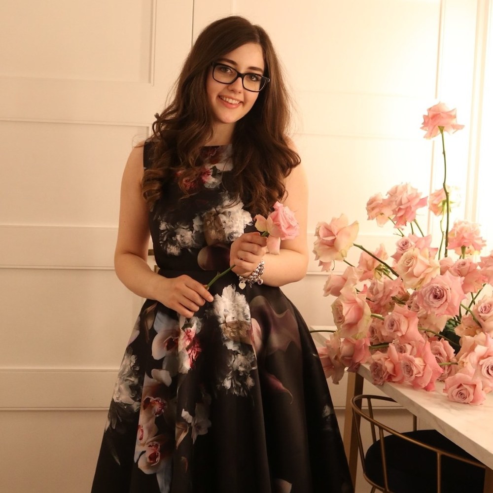Meet your Posher, Vasiliki